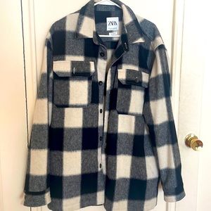 Zara Oversize Plaid/Checkered Sude Button Up Shirt